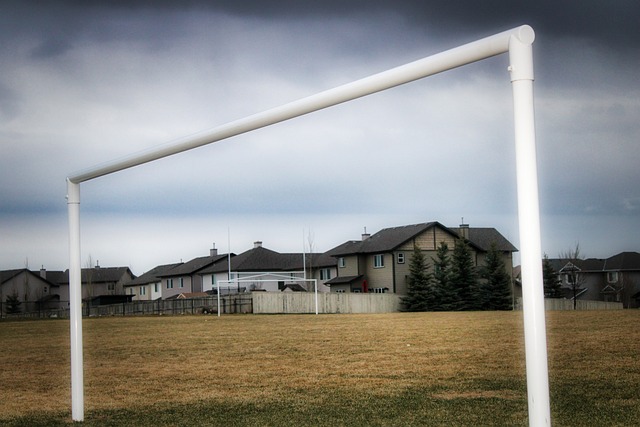 否足够人性
